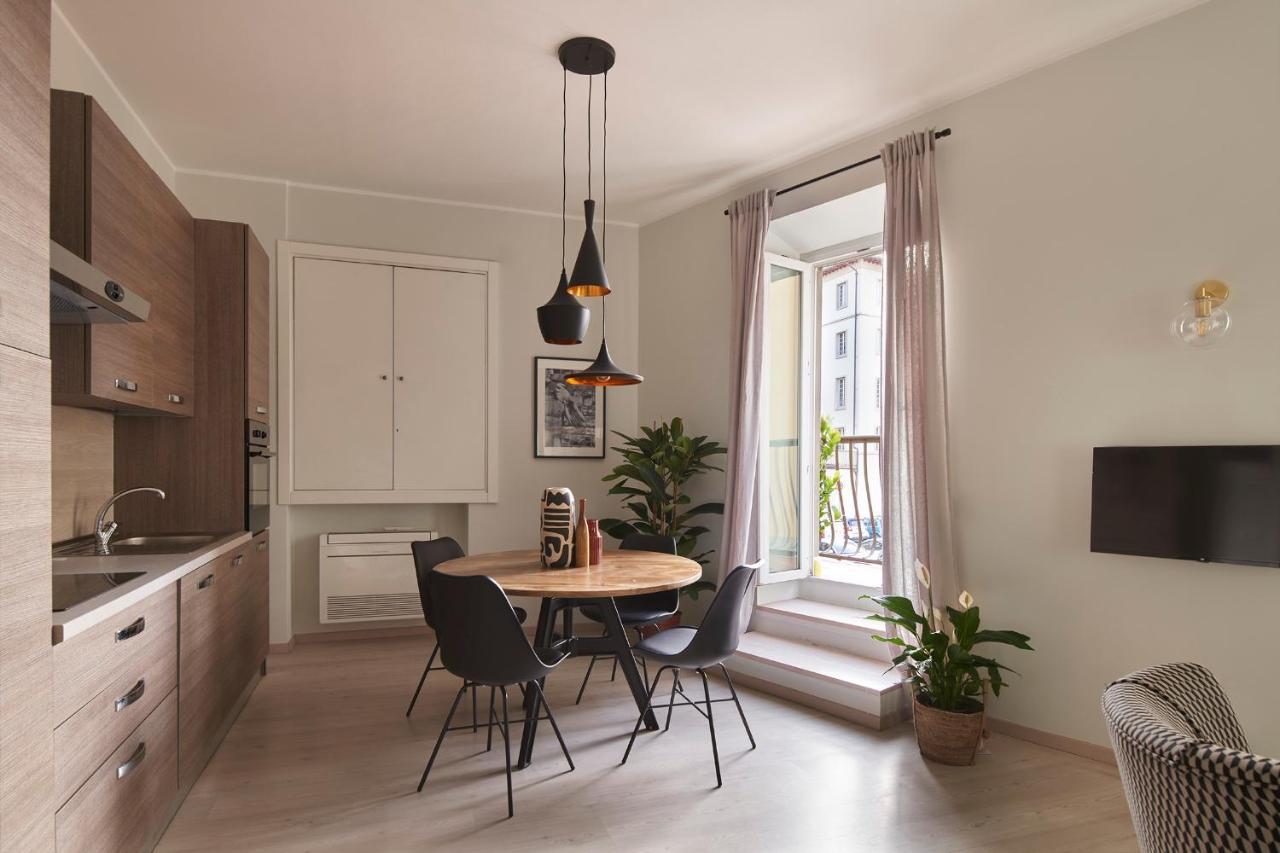 3 Master Bedrooms With Balcony On The River With Views Florenz Exterior foto